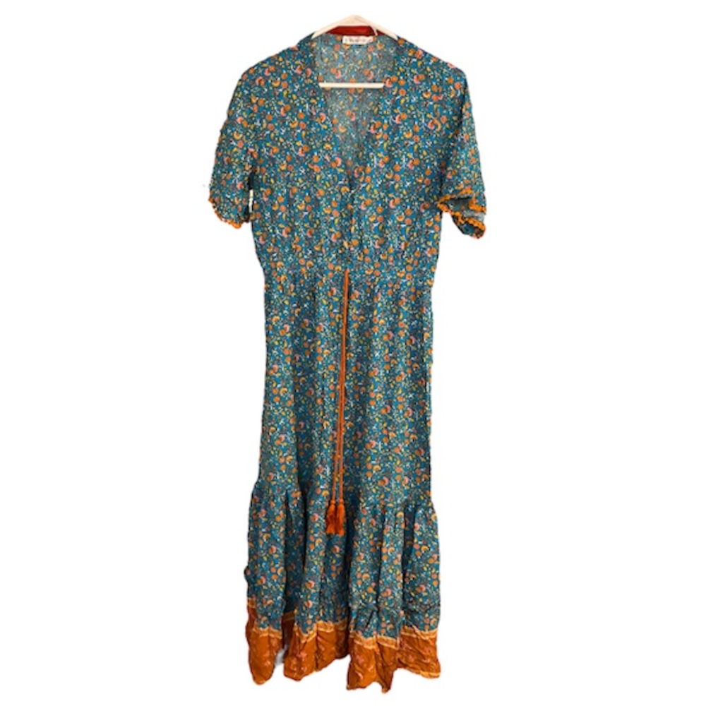R. Vivimos floral & flowy dress, worn once, Size 12/14 EUC, $25